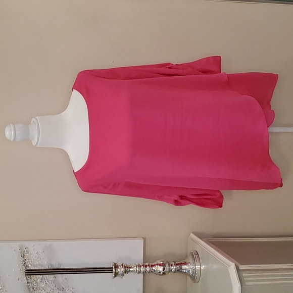 Chaus NWT Size Medium Hot Pink Blouse! 💟💟💟 - Picture 1 of 16